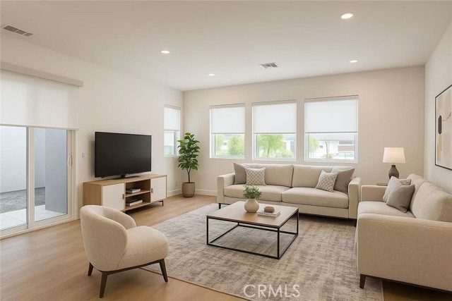 177 Sawbuck, Irvine CA: https://media.crmls.org/medias/0405b3a0-7efa-4cf0-b9c8-d8a54cf022f5.jpg