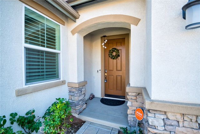 Detail Gallery Image 4 of 51 For 15607 Allspice Ln, Fontana,  CA 92336 - 4 Beds | 3 Baths