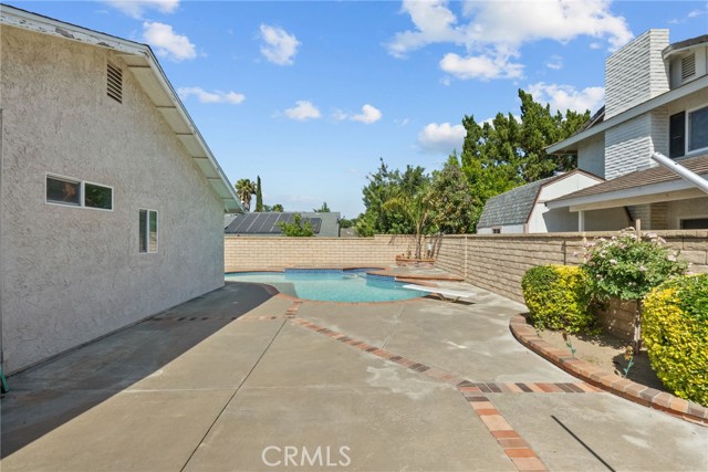 Detail Gallery Image 30 of 37 For 25536 Old Course Way, Valencia,  CA 91355 - 3 Beds | 2 Baths