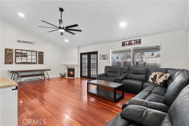 19692 Rowan Avenue, Rialto CA: https://media.crmls.org/medias/04079f64-afc4-4785-a79b-417c9885edc3.jpg