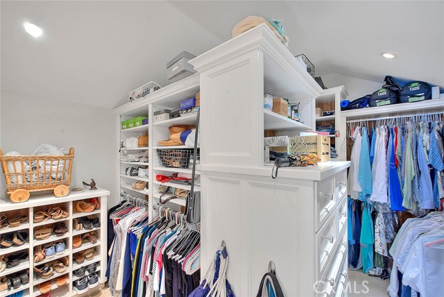 Detail Gallery Image 26 of 59 For 5590 E the Toledo, Long Beach,  CA 90803 - 4 Beds | 4 Baths