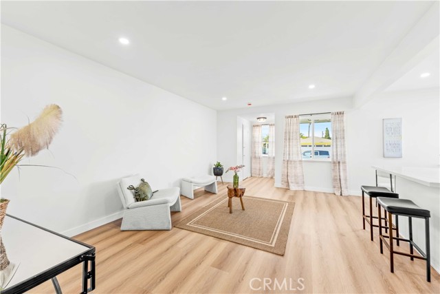 534 W 224th Place, Carson CA: https://media.crmls.org/medias/04083993-37ae-42d6-ad2e-da1978c30478.jpg