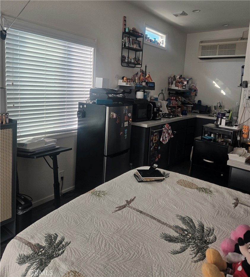 MLS #DW25171893 image #12