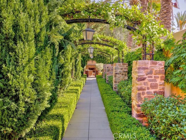 23 Bower Tree, Irvine CA: https://media.crmls.org/medias/040a3f2e-dbcf-476e-a527-6cdc0c83f9ce.jpg