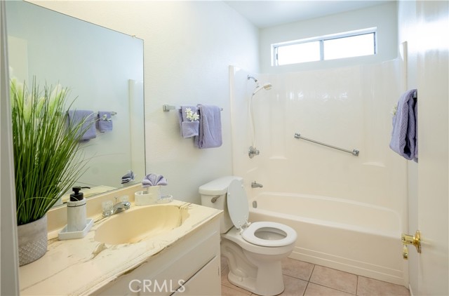 Detail Gallery Image 12 of 21 For 26470 New Bedford Rd, Menifee,  CA 92586 - 2 Beds | 2 Baths