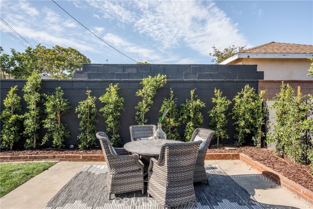 2719 Ralston Lane, Redondo Beach, California 90278, 4 Bedrooms Bedrooms, ,2 BathroomsBathrooms,Residential,Sold,Ralston,CV22080949