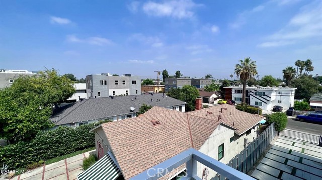 Detail Gallery Image 32 of 32 For 5635 Klump Ave #1/2,  North Hollywood,  CA 91601 - 3 Beds | 3/1 Baths