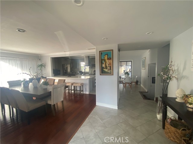 Detail Gallery Image 4 of 19 For 15331 Elkhill, Hacienda Heights,  CA 91745 - 3 Beds | 4 Baths