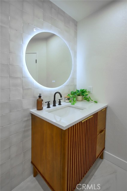 Detail Gallery Image 13 of 28 For 10141 Samoa Ave #25,  Tujunga,  CA 91042 - 2 Beds | 3 Baths