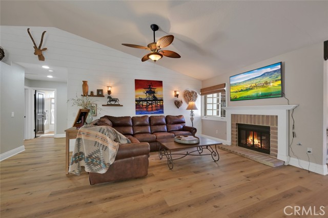 Detail Gallery Image 9 of 45 For 2911 Obrajero, San Clemente,  CA 92673 - 3 Beds | 2 Baths
