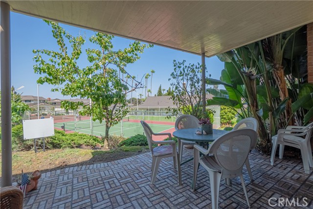 22817 Nadine Circle, Torrance CA: https://media.crmls.org/medias/040e2d33-07f8-464e-9abf-0dcbb4da3de3.jpg
