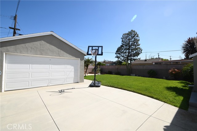 Detail Gallery Image 25 of 34 For 1751 W 244th St, Torrance,  CA 90501 - 3 Beds | 1 Baths
