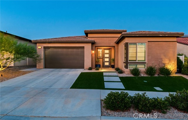 Detail Gallery Image 1 of 1 For 1528 Skystone Way, Beaumont,  CA 92223 - 2 Beds | 2/1 Baths