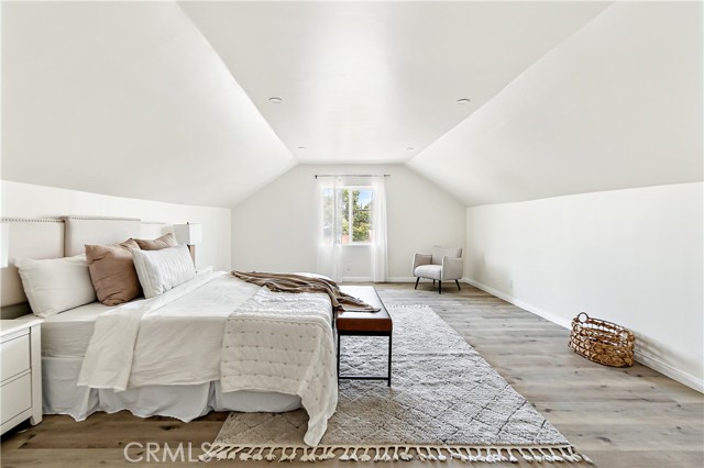 Detail Gallery Image 24 of 52 For 1251 Leighton Ave #1251,  Los Angeles,  CA 90037 - 5 Beds | 2 Baths
