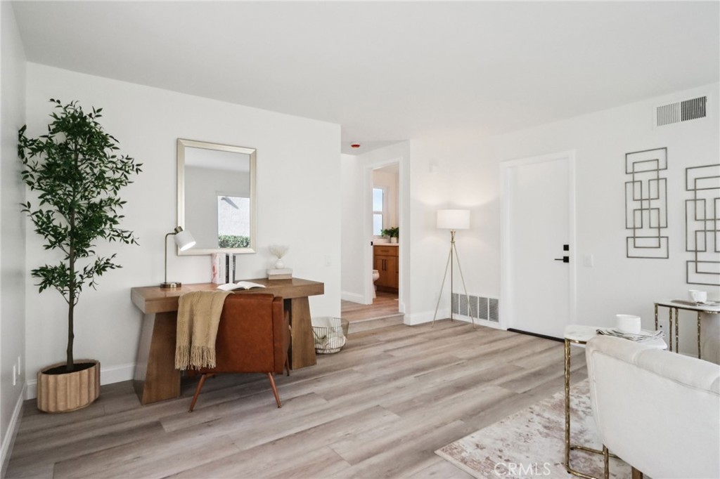 MLS #OC25272955 image #48