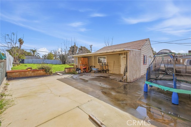 Detail Gallery Image 25 of 31 For 6937 Fairfax, San Bernardino,  CA 92404 - 3 Beds | 1/1 Baths