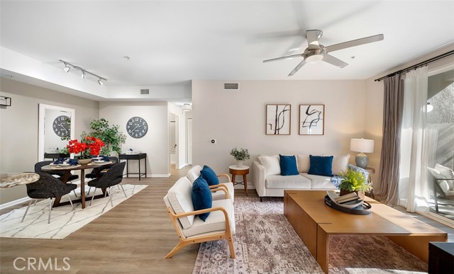 1801 E Katella Avenue, Anaheim CA: https://media.crmls.org/medias/0410bdfc-d26a-47d3-a728-9e28ff6bf7d9.jpg