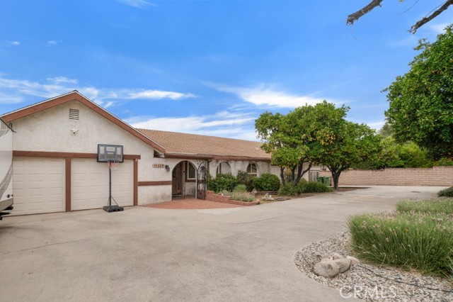 Front Image Thumbnail for CRSR26071793