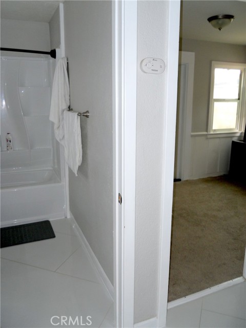 3071 N Crescent Avenue, San Bernardino CA: https://media.crmls.org/medias/0411504d-0979-4ddc-afd4-b47402a5ac94.jpg