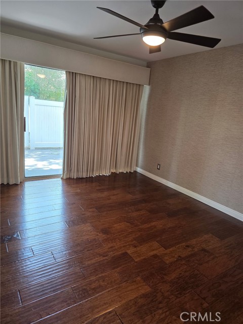 22242 Caminito Zaragoza, Laguna Hills CA: https://media.crmls.org/medias/04119036-ede8-4594-a484-cda73b59c601.jpg