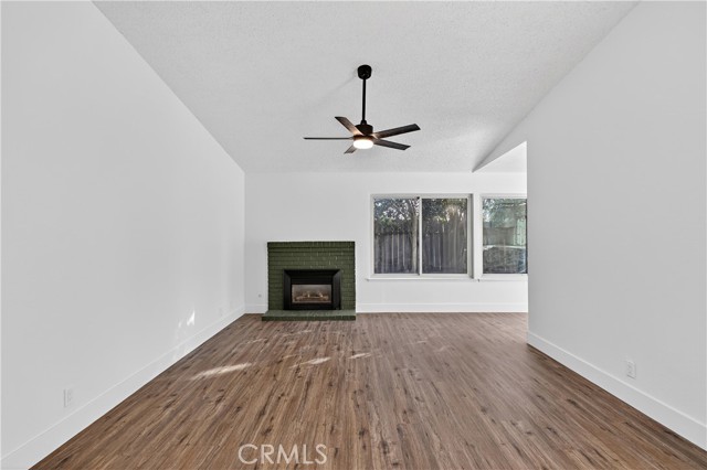 Detail Gallery Image 8 of 55 For 892 Amador Ct, Merced,  CA 95340 - 4 Beds | 2 Baths