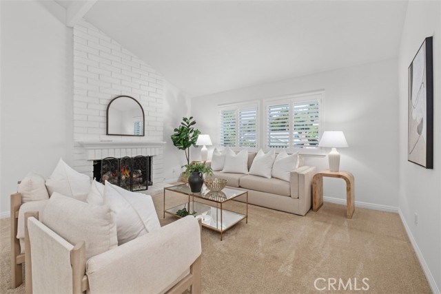 26536 Morena Drive, Mission Viejo CA: https://media.crmls.org/medias/04125fbd-478d-44f1-b996-27f130f9d123.jpg