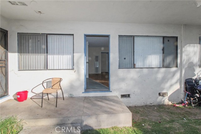 13609 Van Ness AVE Unit: 2