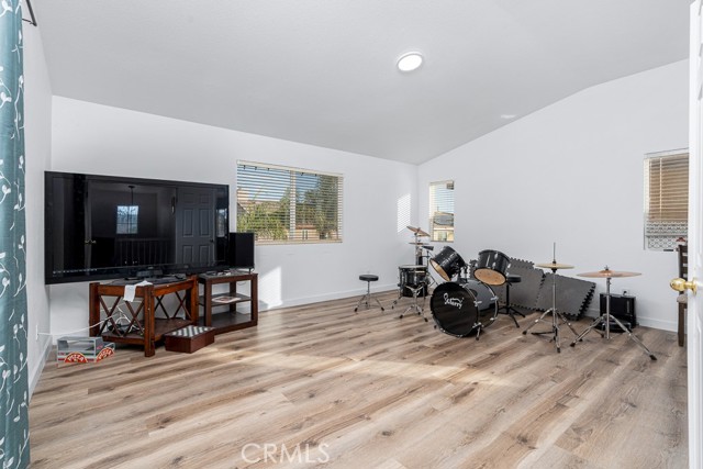 Detail Gallery Image 27 of 43 For 373 Palo Santa, San Jacinto,  CA 92582 - 7 Beds | 4 Baths