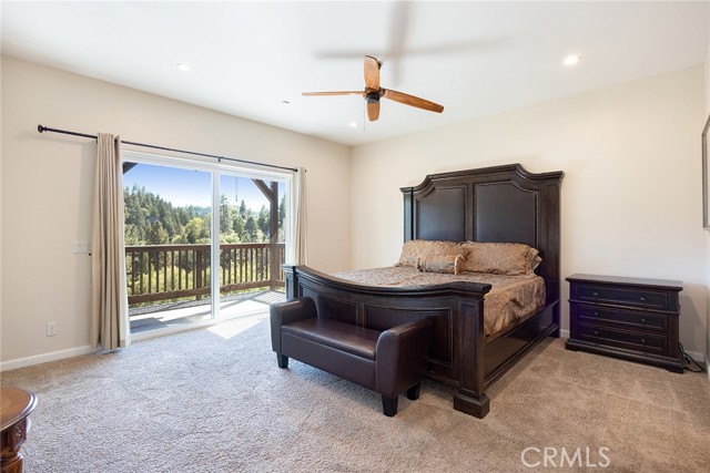 Detail Gallery Image 8 of 34 For 26845 Modoc Ln, Lake Arrowhead,  CA 92352 - 4 Beds | 3/1 Baths