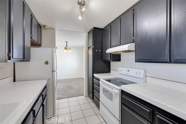833 Cinnamon, Duarte CA: https://media.crmls.org/medias/04144259-6093-4cd4-83d3-302827e226bd.jpg