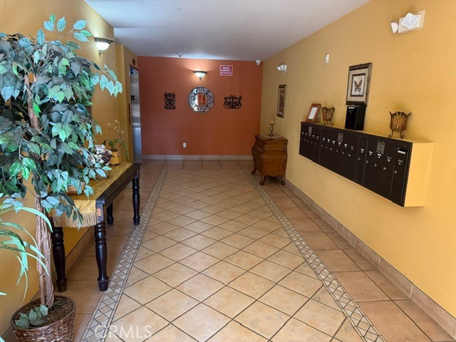 Detail Gallery Image 29 of 30 For 14343 Burbank #305,  Sherman Oaks,  CA 91401 - 3 Beds | 2 Baths