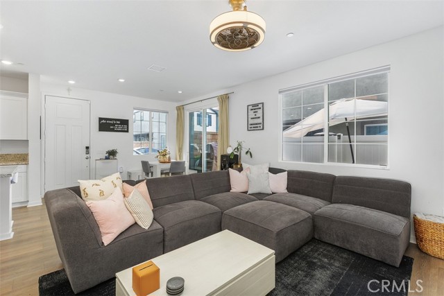 Detail Gallery Image 6 of 34 For 32600 Manhattan Ave, Winchester,  CA 92596 - 4 Beds | 3 Baths