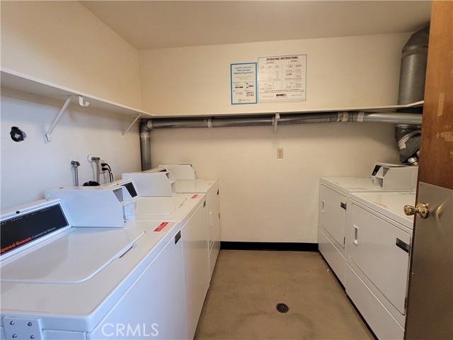 Detail Gallery Image 9 of 28 For 3565 Linden Ave #306,  Long Beach,  CA 90807 - 1 Beds | 1 Baths