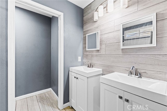 Detail Gallery Image 31 of 59 For 823 Pathfinder Way, Corona,  CA 92878 - 3 Beds | 2/1 Baths