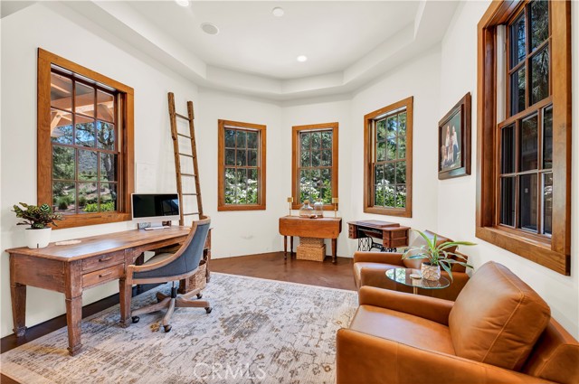 42970 Grace Lane, Murrieta CA: https://media.crmls.org/medias/04160e8f-2eb3-47ac-b162-efcded4a9847.jpg