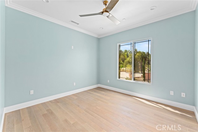 17190 Small Canyon Lane, Riverside CA: https://media.crmls.org/medias/04178d1c-6360-4d80-bbe5-c42e37a0aa2d.jpg