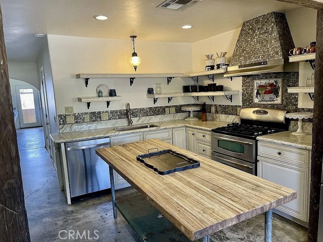 73315 Helms, Desert Hot Springs CA: https://media.crmls.org/medias/0417bcf9-be3f-4e38-9771-58ca8cae3048.jpg