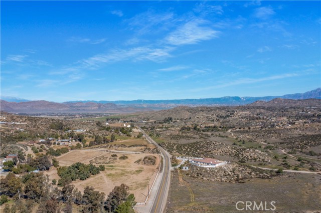 Detail Gallery Image 12 of 75 For 23300 Juniper Flats Rd, Nuevo,  CA 92567 - 3 Beds | 2 Baths