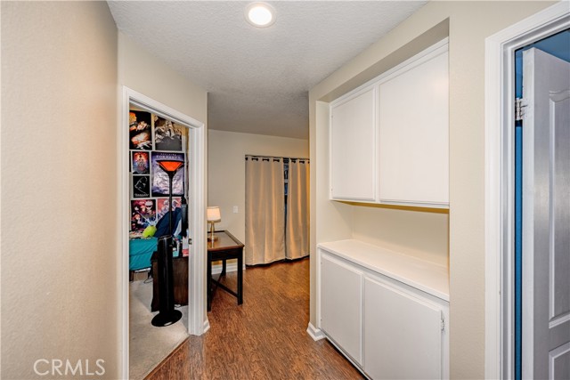Detail Gallery Image 16 of 47 For 20419 Kesley St, Canyon Country,  CA 91351 - 6 Beds | 3 Baths