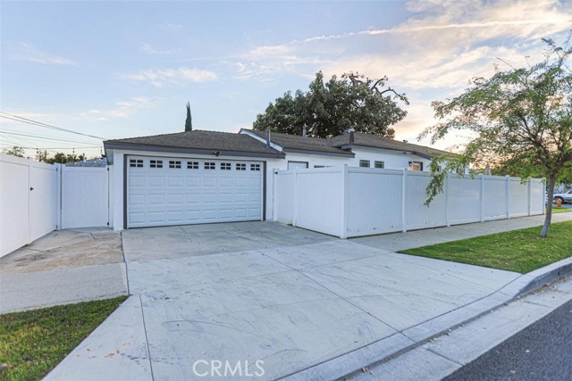 Image 2 of 28 For 6792 Gaviota