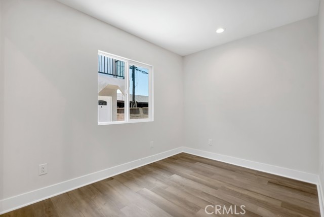 1234 W 89th Street, Los Angeles CA: https://media.crmls.org/medias/041aa524-ebdf-45fb-a320-aa457f29dc71.jpg