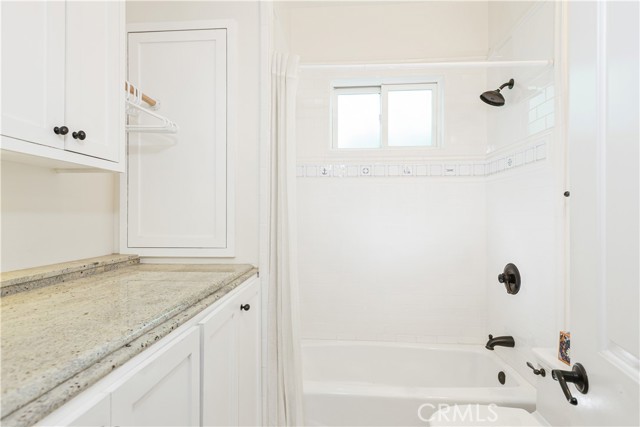 Detail Gallery Image 24 of 37 For 516 Poinsettia #B,  Corona Del Mar,  CA 92625 - 3 Beds | 3 Baths