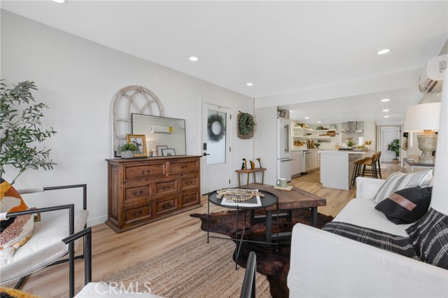 225 Akers Street, Visalia CA: https://media.crmls.org/medias/041c7966-d3f6-4d99-8917-856be5b68ed5.jpg