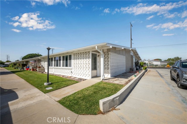 Detail Gallery Image 1 of 69 For 1232 Golden Rain Rd 71a,  Seal Beach,  CA 90740 - 2 Beds | 1 Baths