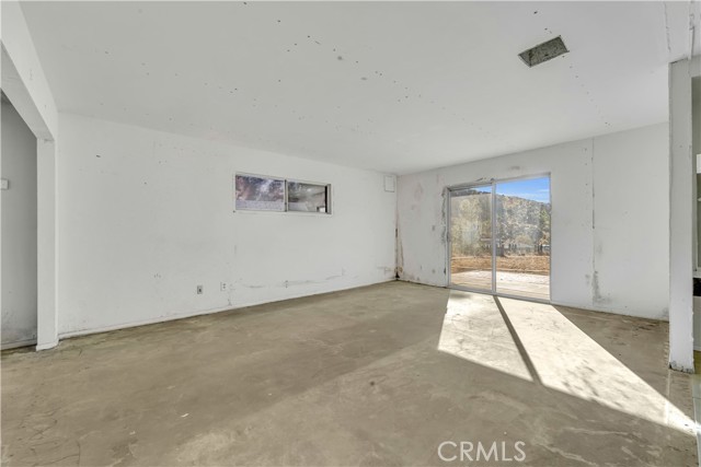 31427 Indian Oak Rd, Acton CA: https://media.crmls.org/medias/041d903d-4f08-46c7-bca0-faf0c898db98.jpg