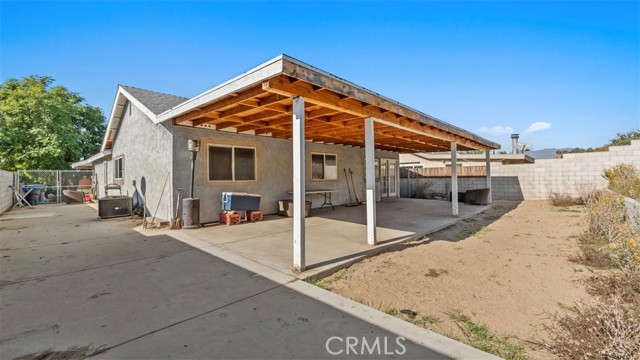 Detail Gallery Image 18 of 20 For 315 S Dallas, San Bernardino,  CA 92410 - 3 Beds | 2 Baths