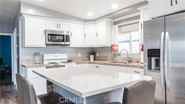 4041 Pedley Road, Jurupa Valley CA: https://media.crmls.org/medias/041da675-9bc1-4c66-89e1-32acb1498c5a.jpg