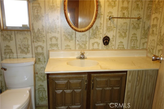 Detail Gallery Image 13 of 18 For 770 S Lyon, Hemet,  CA 92543 - 2 Beds | 2 Baths