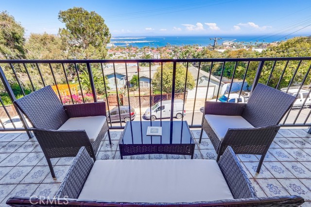 Detail Gallery Image 11 of 75 For 711 W 33rd St, San Pedro,  CA 90731 - – Beds | – Baths