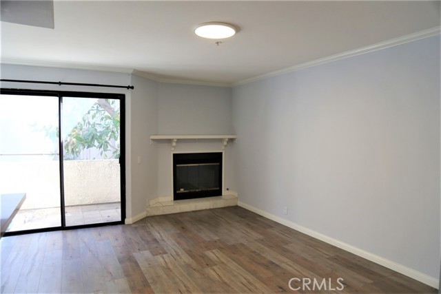 Detail Gallery Image 5 of 25 For 322 S Mentor Ave #6,  Pasadena,  CA 91106 - 2 Beds | 2/1 Baths